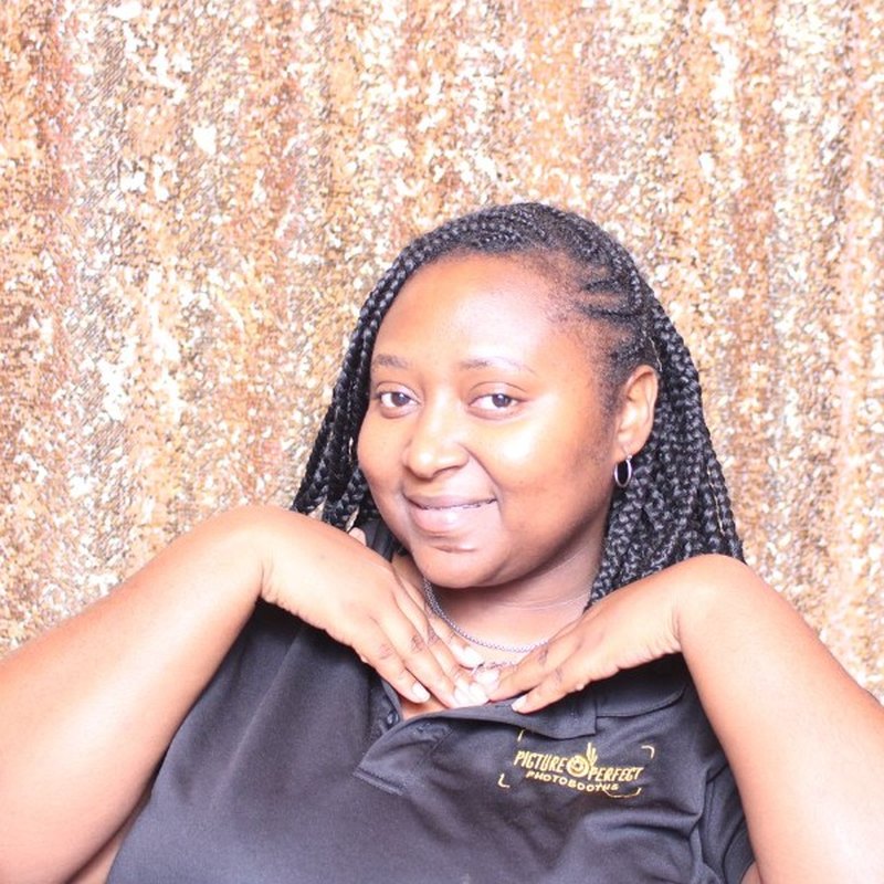 Phylicia, Photo Booth Technician